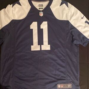 Micah Parsons jersey